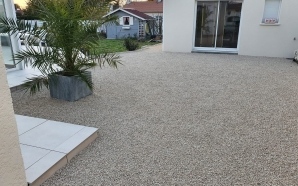 Cour en Alvostar12134