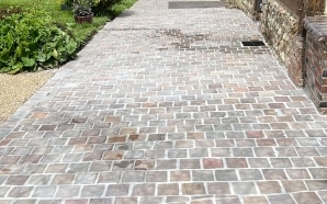 Allée piétonne en Alvéostar® et pavage dallage18488