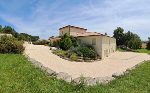 Cour en Alvostar et Gravistar20388
