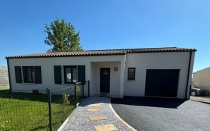 Cour en Alvostar et enrob  chaud21690