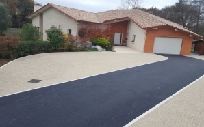 Cour en Gravistar enrob noir  chaud5497