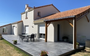 Terrasse en grs crame et terrasse sur plots15085