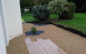 Entr�e de maison en Alv�ostar�, dallage sur plots et Dm profil�22674