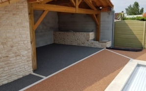 Plage de piscine en Hydrostar� dans les Landes - Entreprise Lavaurs6472