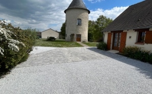 Entre de maison en  pavage et Gravistar22315
