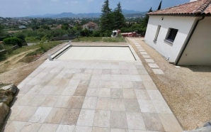 Plage de piscine en gr�s c�rame et Pav� la couture�22731