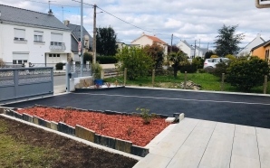 All�e de garage en enrob� � chaud et gr�s c�rame11310