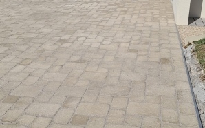 Entr�e de maison en pavage dallage11313