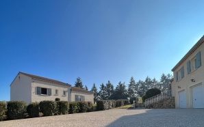 Cour en Gravistar21393