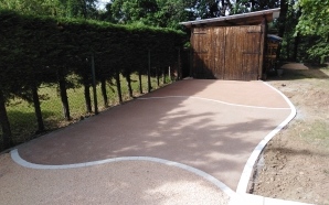 All�e de garage en Alv�ostar� et b�ton decoratif10364