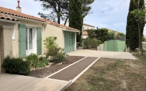 Cour, terrasse et all�es pi�tonnes11143