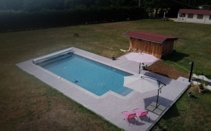 Plage de piscine en Boib14680