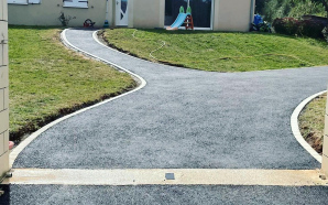 All�e de garage en enrob� � chaud15771