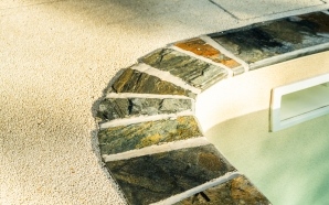 Plage de piscine en Hydrostar® et pierra nature21181