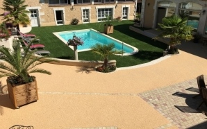 Plage de piscine en Hydrostar - Entreprise Moulharat 6323