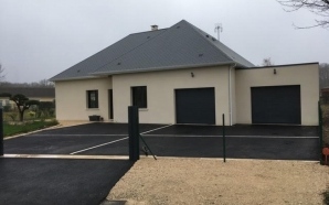 Cour en enrob� noir � chaud - Entreprise Lowe6870