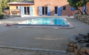 Plage de piscine en Minralstar 8799