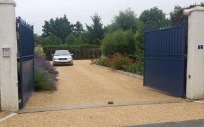 Large all�e de garage en Alv�ostar�2236