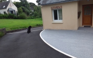 Entr�e de maison en Hydrostar�10313