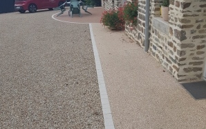 Entrée de maison en Hydrostar® et Pavé la couture®13933