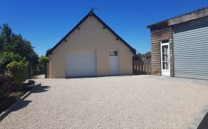 Cour en Alvéostar® et pavage dallage13950