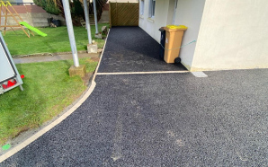 Cour en enrob� � chaud17345