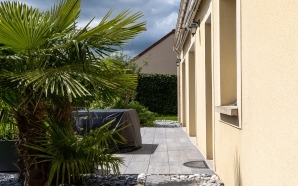 Terrasse en grs crame et pavage dallage17531