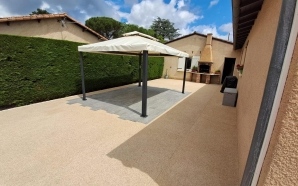Terrasse en dallage multiformat, dallage sur plots, grs crame et Minralstar 18950