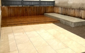 Terrasse en gr�s c�rame et bois trait�23469