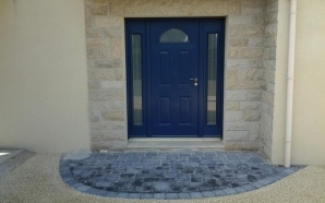 Entr�e de maison en pavage2151