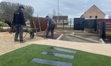 Du nouveau chez Daniel Moquet : L'Entreprise Mangematin am�nage son showroom � Autun !