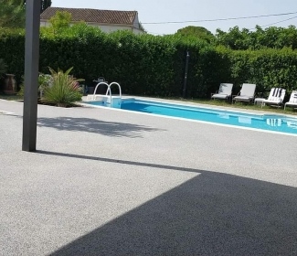 Plage de piscine