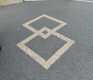 Motifs