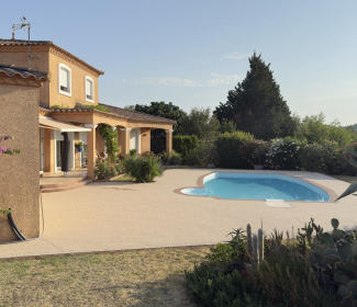 Plage de piscine