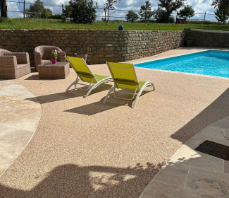 Plage de piscine