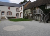 Cour style Naturel Cottage  Noisy le Roi