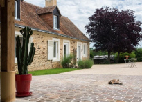 Cour style Naturel Cottage � Le Mans