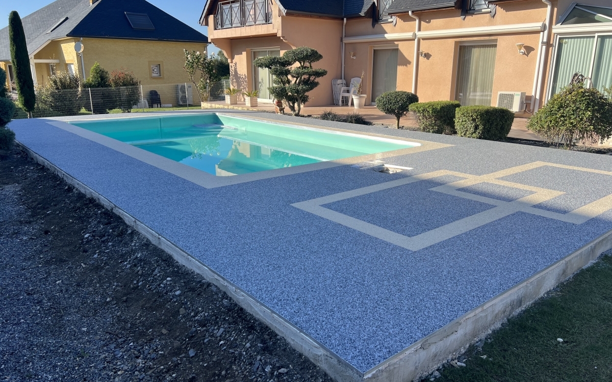 Plage de piscine en Hydrostar