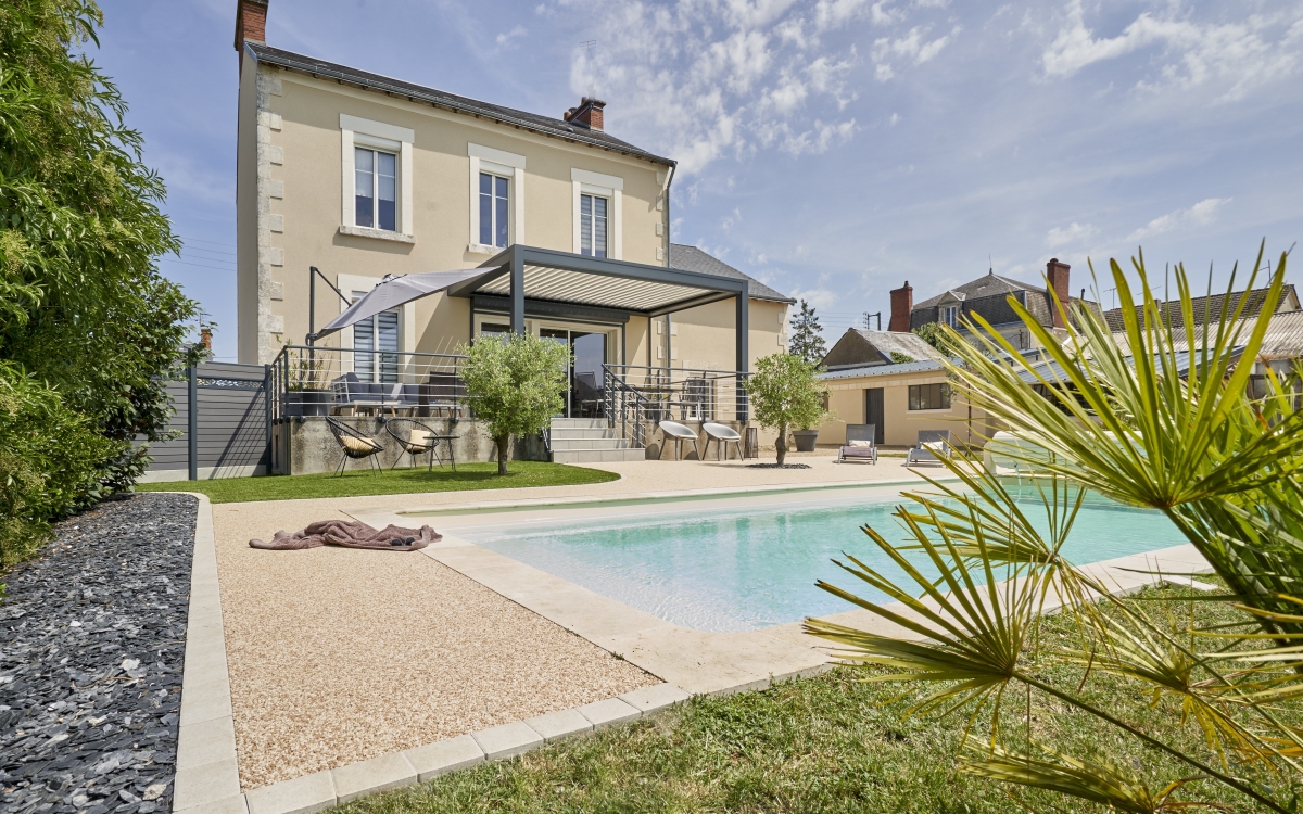 Plage de piscine en Dm green, Hydrostar et Pav la couture