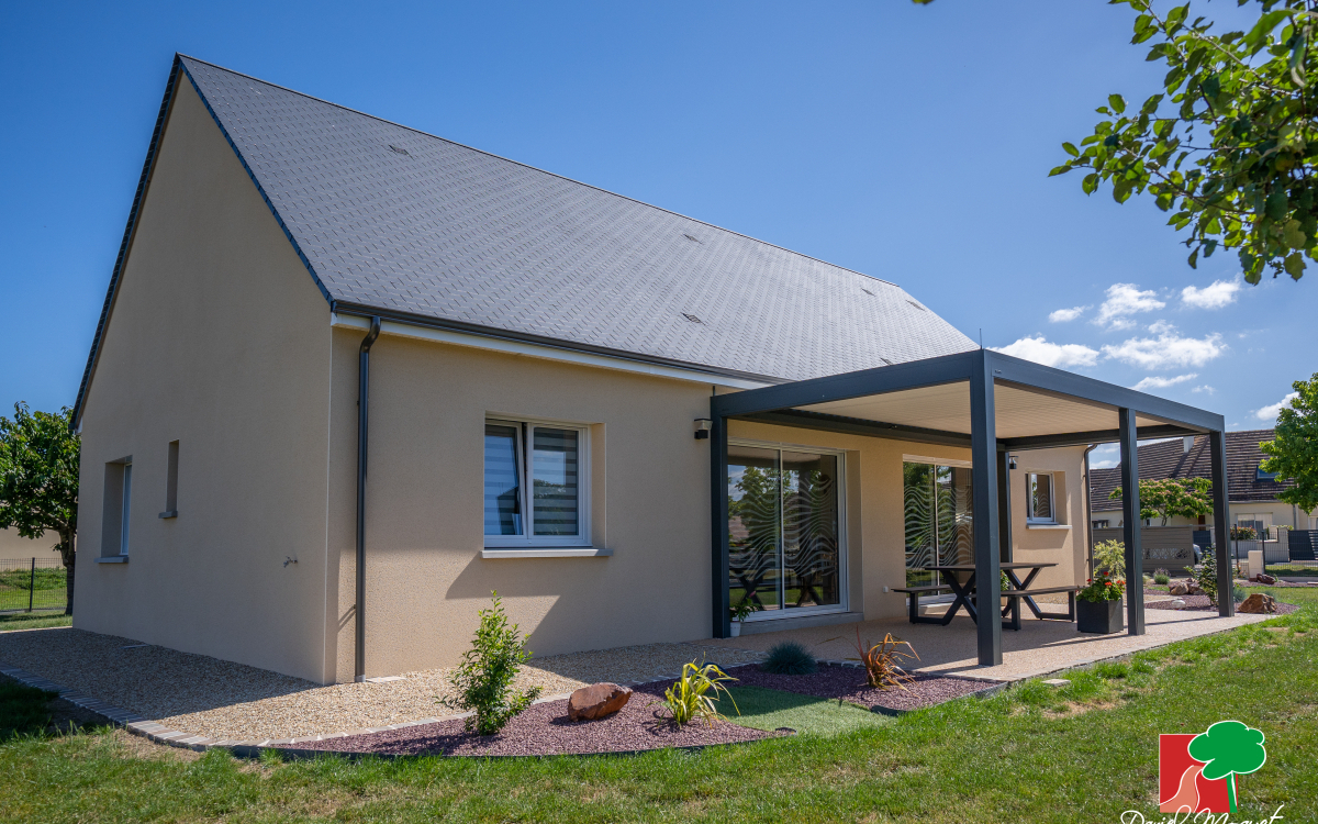 Alle de jardin en Alvostar et Hydrostar, Pergola et Massif