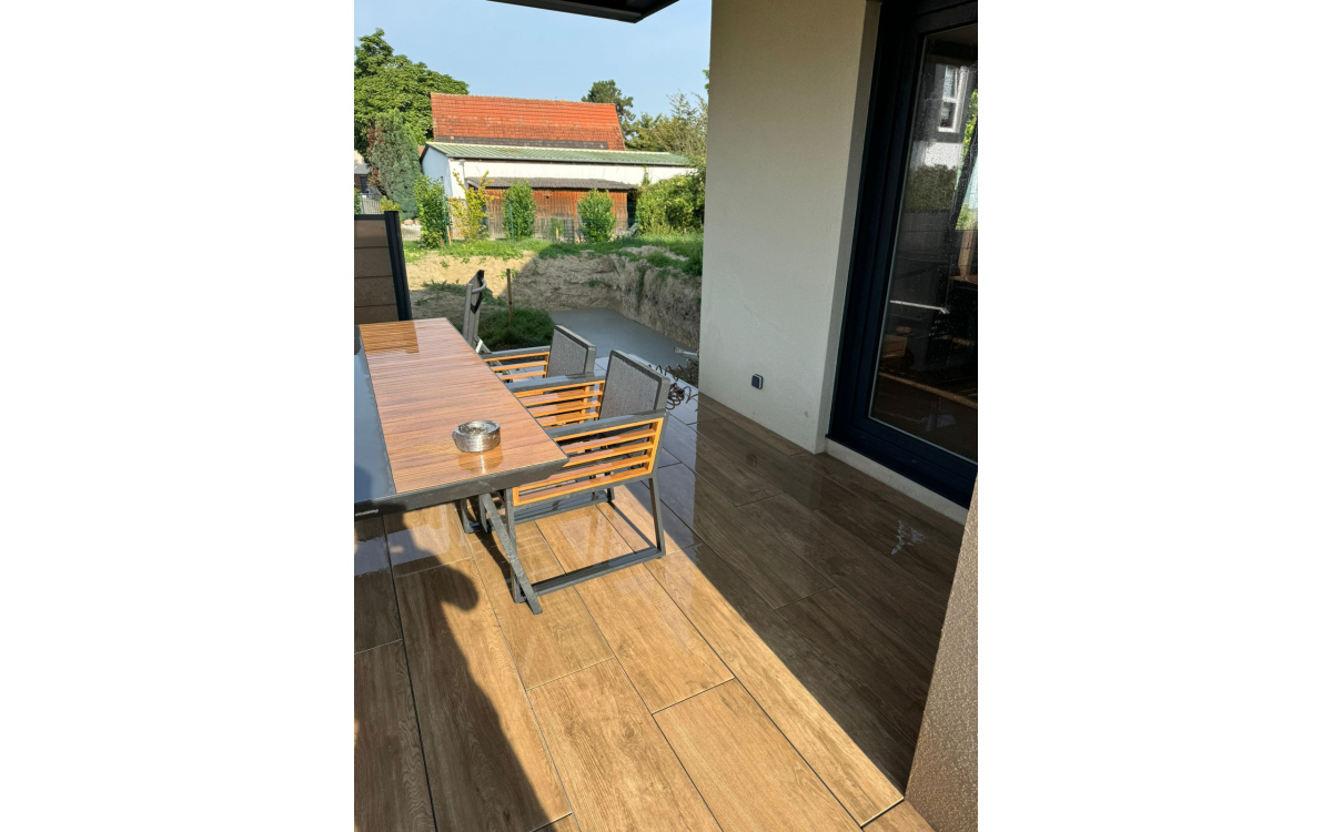 Terrasse en dallage sur plots et grs crame