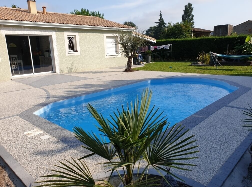 Plage de piscine en Hydrostar