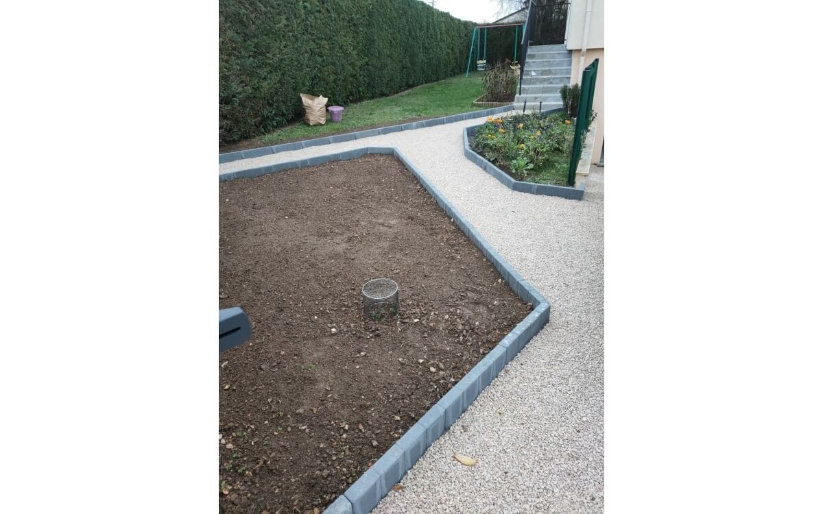 Alle de jardin en bordures haute couture