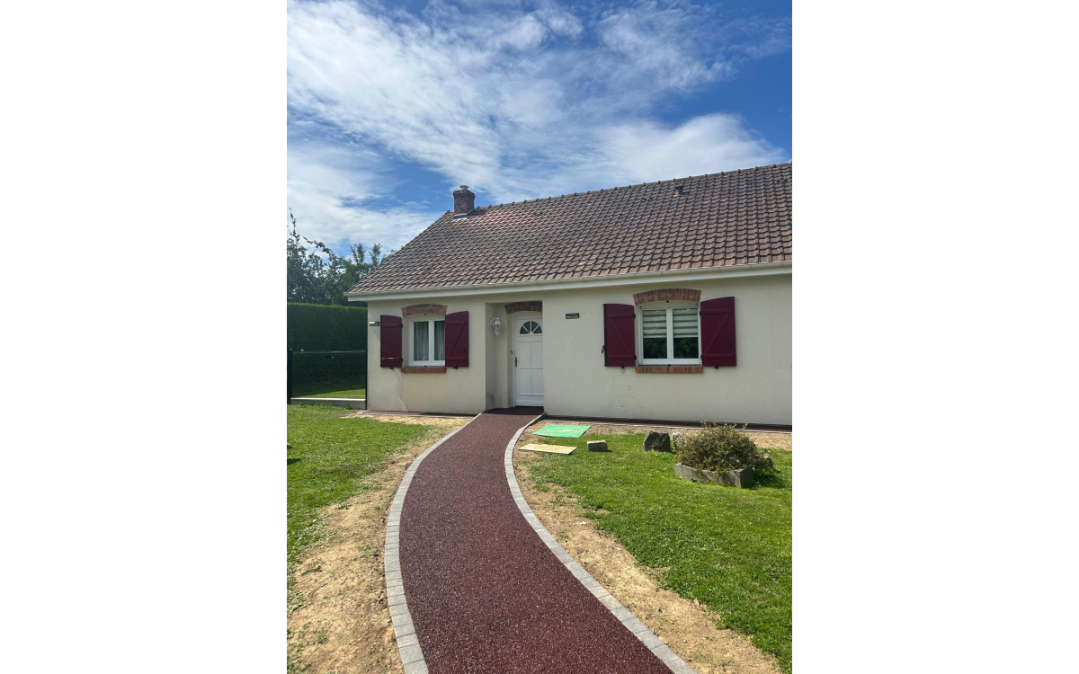 All�e pi�tonne en bordures haute couture, Pav� la couture� et Stardraine�