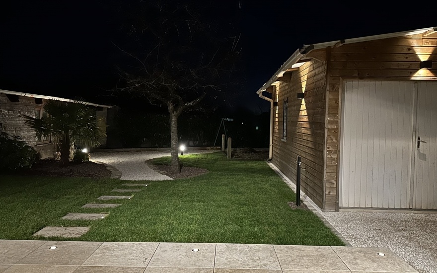 Terrasse en Alvostar et dallage sur plots
