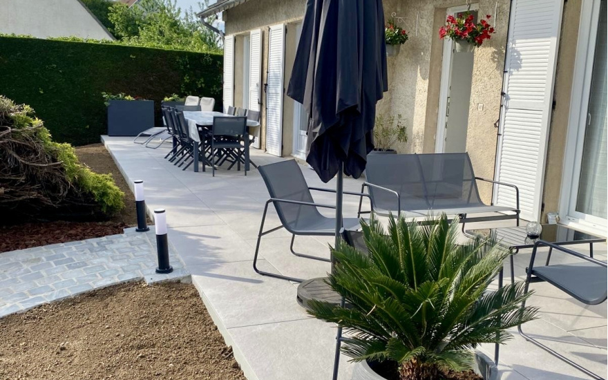 Terrasse en dallage sur plots