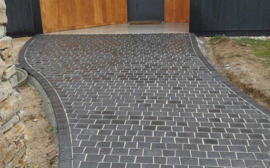 All�e pi�tonne en pavage