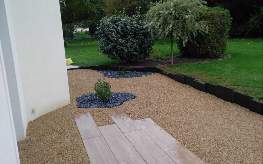 Entre de maison en Alvostar, dallage sur plots et Dm profil