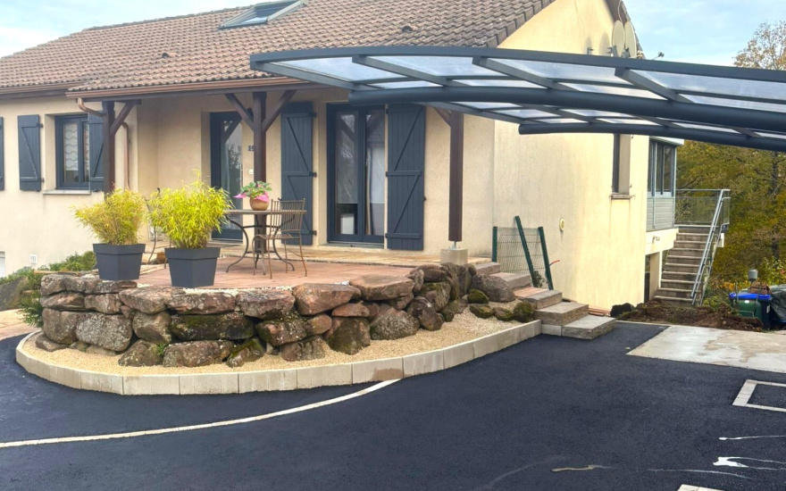 All�e de garage en enrob� � chaud