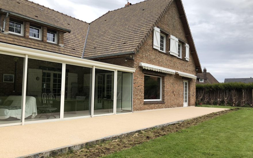 Terrasse en Min�ralstar � beige 